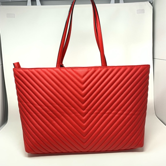 LAST 1! Victoria’s Secret Large Purse! - Picture 6 of 9